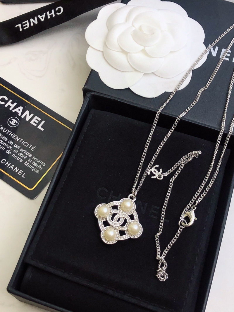 Chanel Necklaces